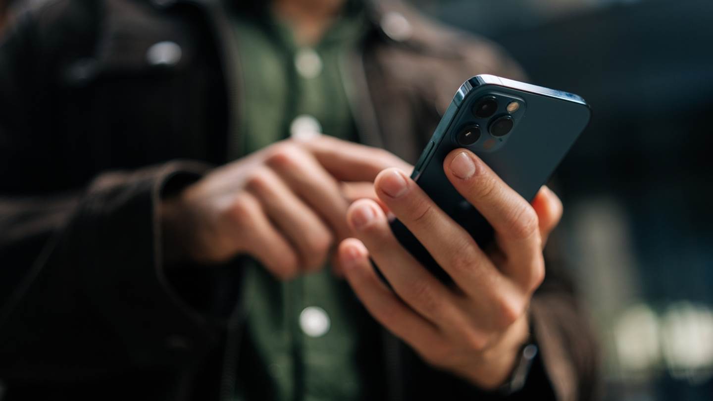 Κίνδυνος για 1,8 δισ. χρήστες iPhone-τι πρέπει να κάνουν