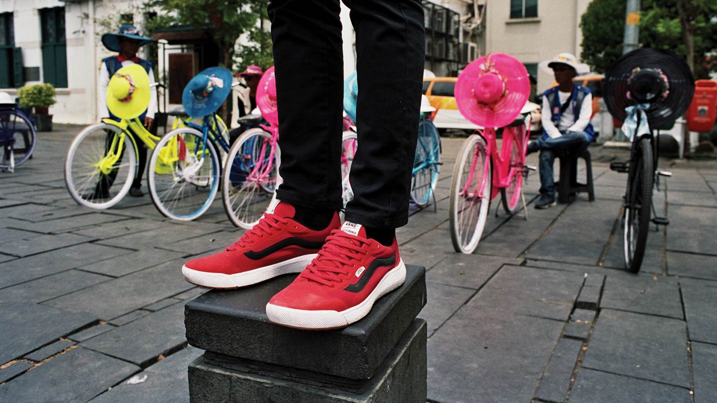 UltraRange EXO: Η νέα συλλογή της Vans αντέχει κάθε περιπέτεια