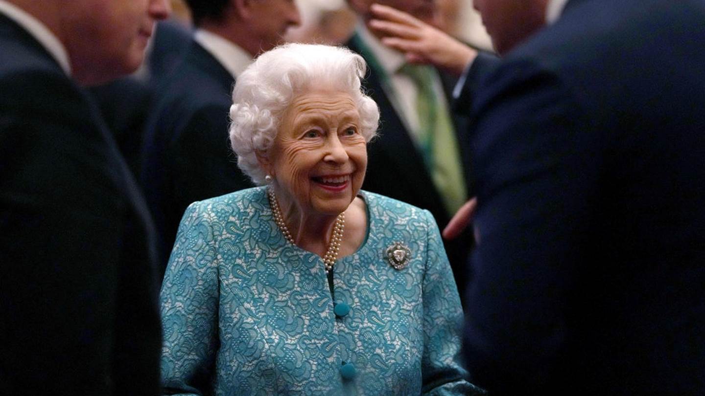 Η βασίλισσα Ελισάβετ και τι συμβαίνει με την υγεία της