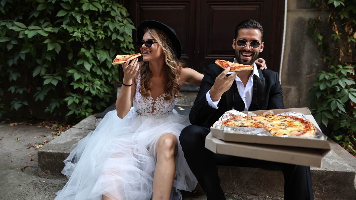 Γάμος και μόρφωση, το μυστικό των αντρών που ζουν περισσότερο από τις γυναίκες