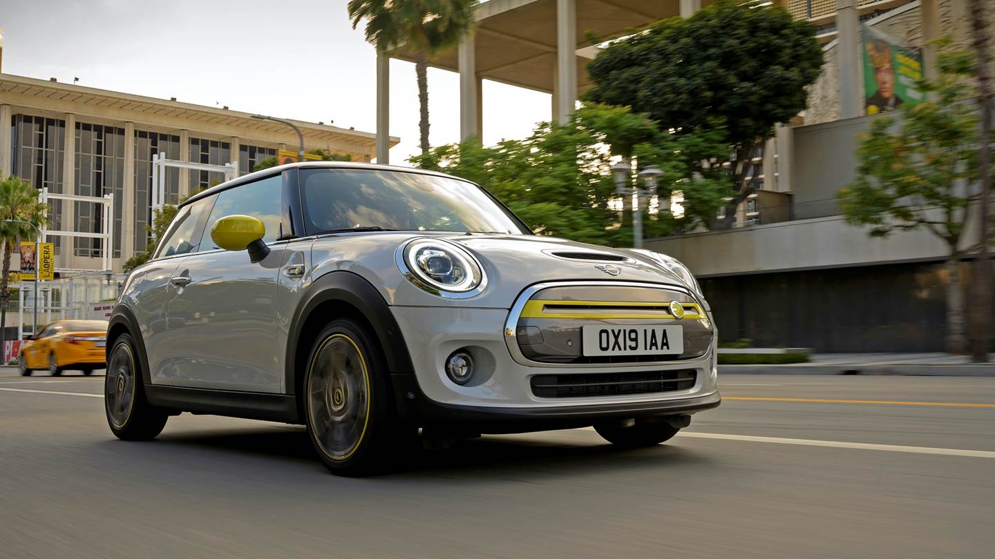 Τα καλύτερα start engine κουμπιά