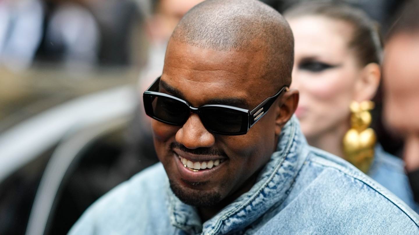 Η Adidas έκανε πολύ φτωχότερο τον Kanye West