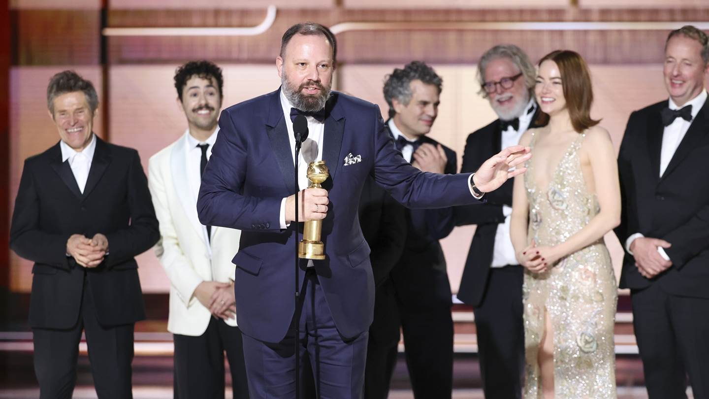 Στον Γιώργο Λάνθιμο η Χρυσή Σφαίρα καλύτερης κωμωδίας για το Poor Things