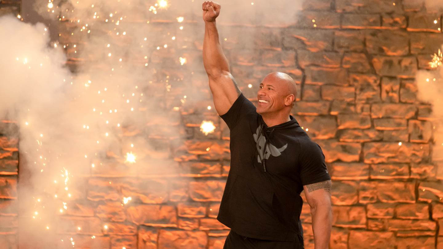 Ο The Rock αγόρασε την ποδοσφαιρική διοργάνωση XFL