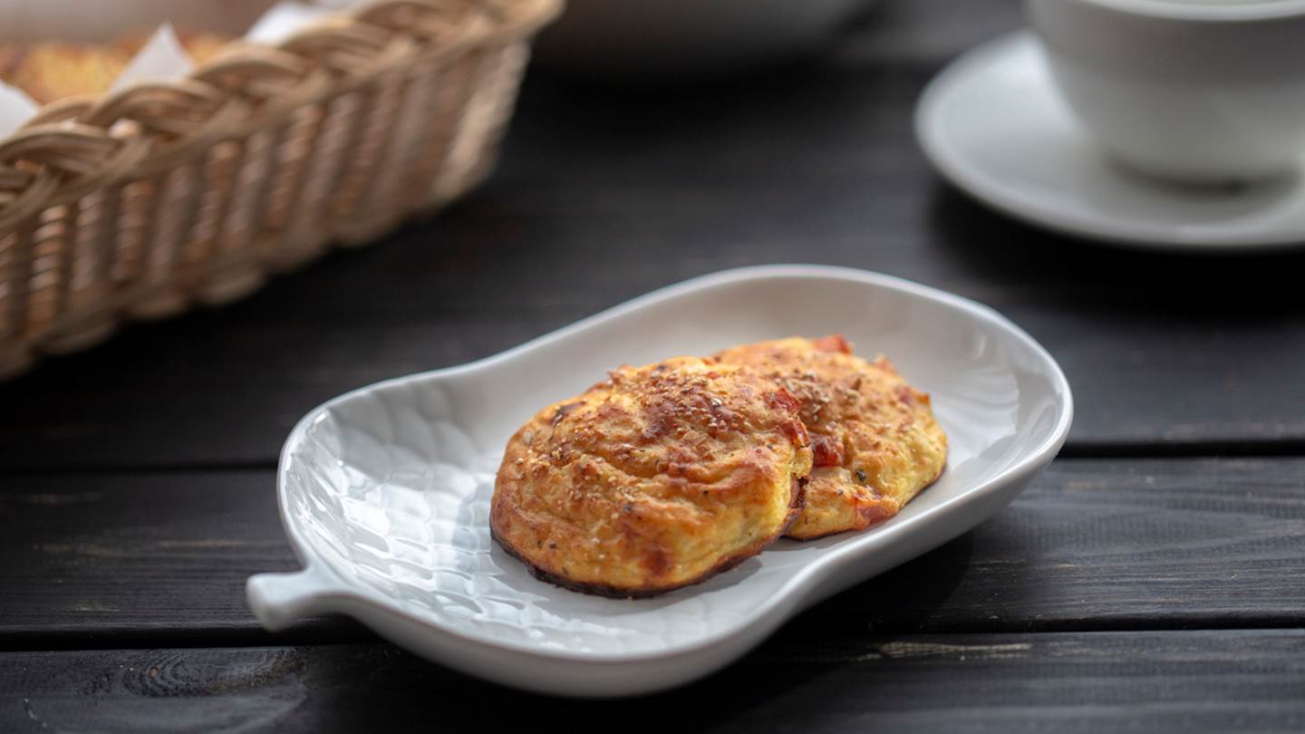 Γρήγορη ζαμπονοτυρόπιτα με μπεσαμέλ