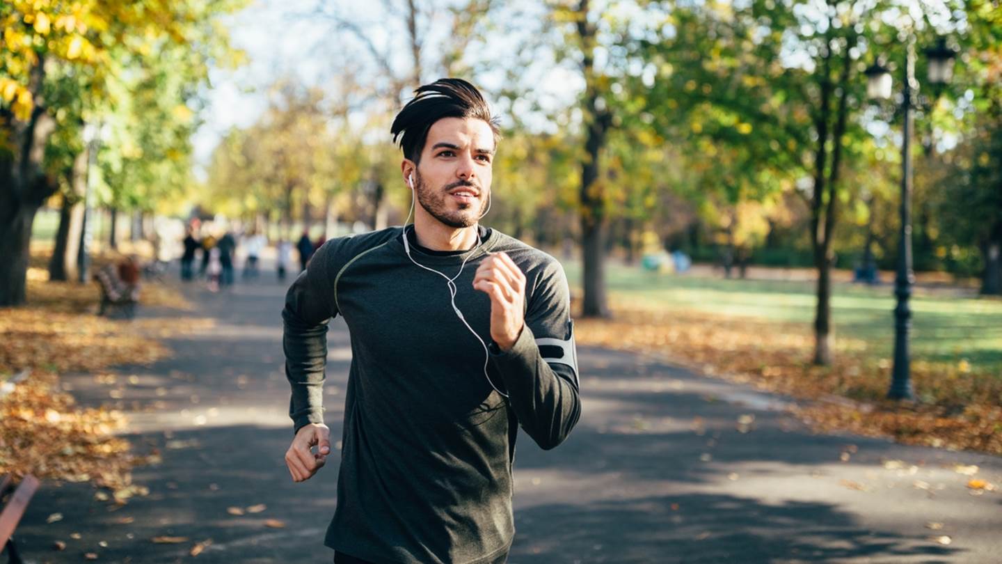 Οι καλύτερες αεροβικές ασκήσεις για να πάρεις γρήγορα τα πάνω σου