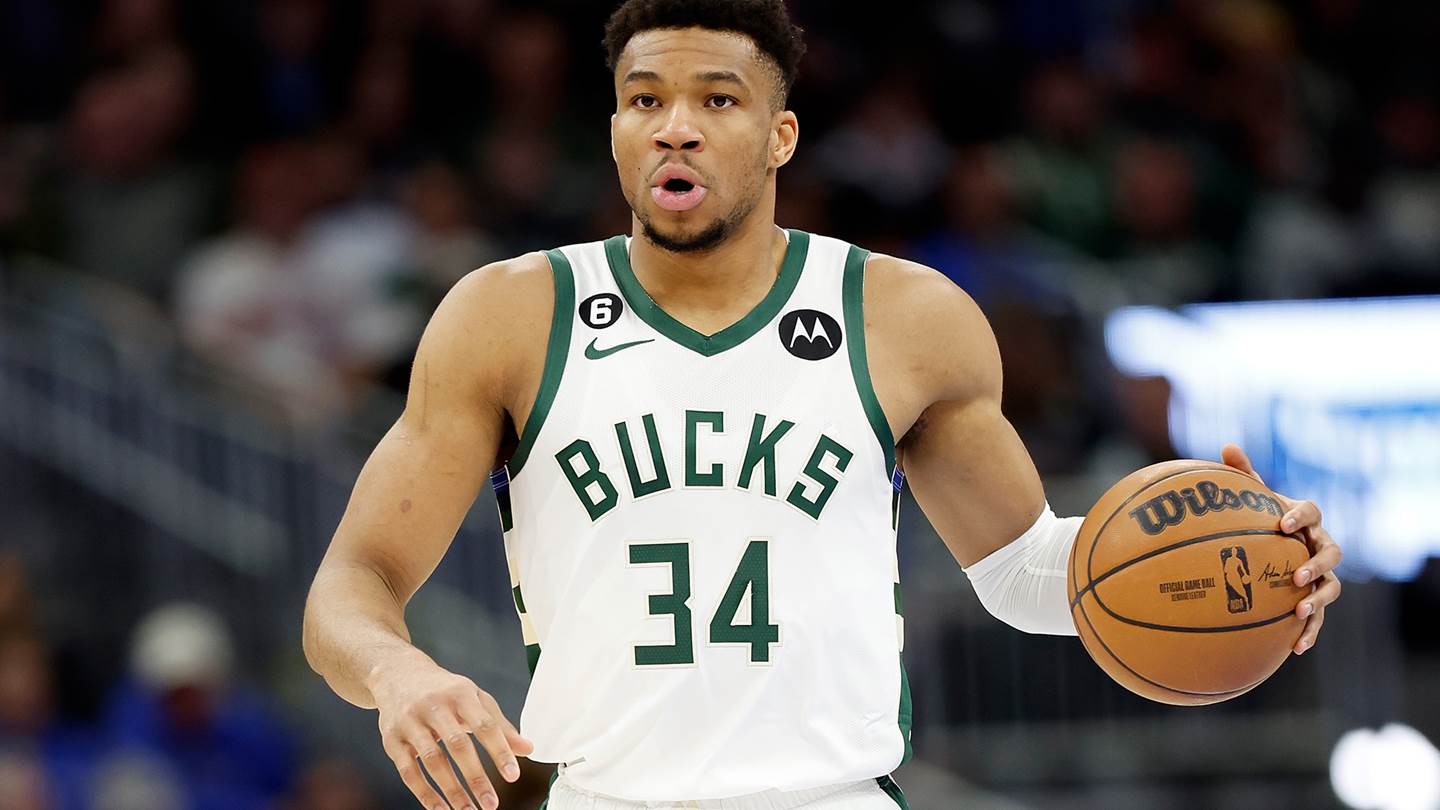 H πληρωμένη απάντηση του Γιάννη Αντετοκούνμπο σε δημοσιογράφο