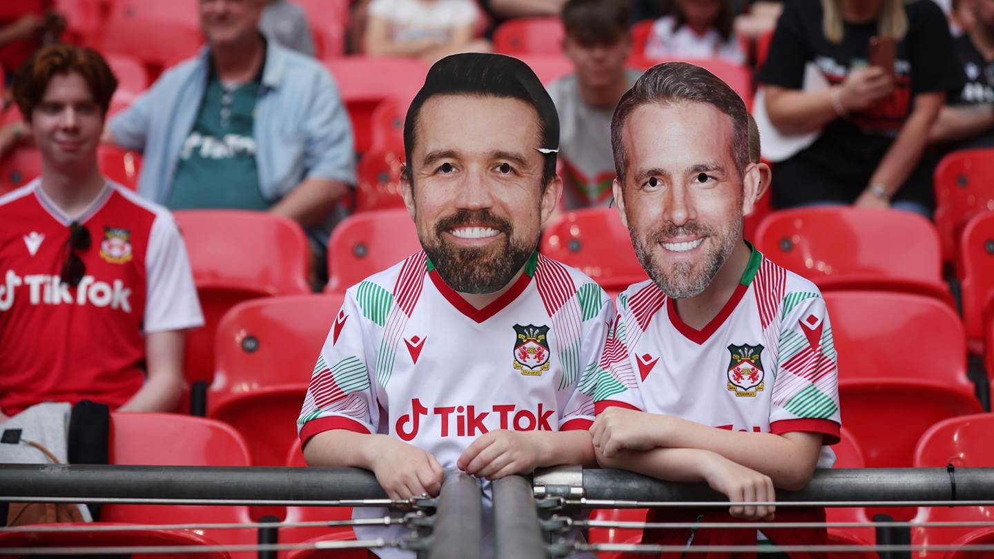 Ryan Reynolds και Rob McElhenney μας καλωσορίζουν στο Ρέξαμ
