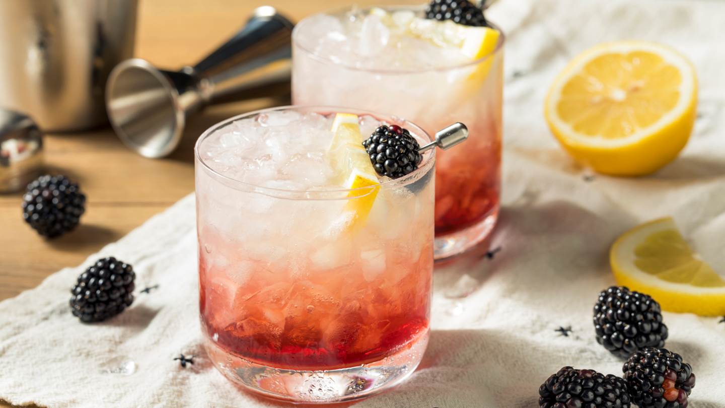 Η ιστορία και η συνταγή του Bramble