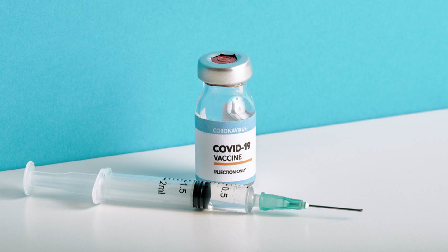 Κι όμως, υπάρχει ιδανική ώρα για το εμβόλιο κατά του Covid-19