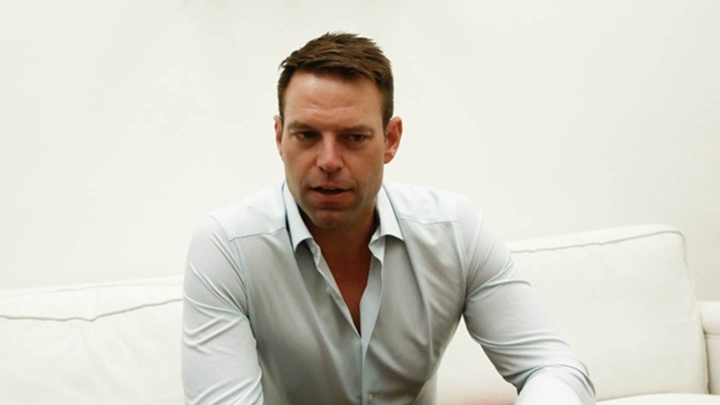 Η αλήθεια πίσω από το σόου Κασσελάκη σε σπίτι στη Θεσσαλία