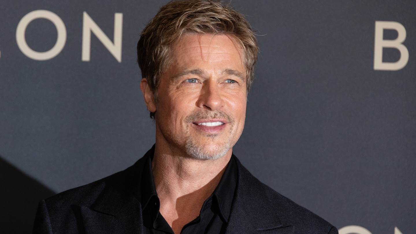 Πώς μυρίζει ο Brad Pitt;