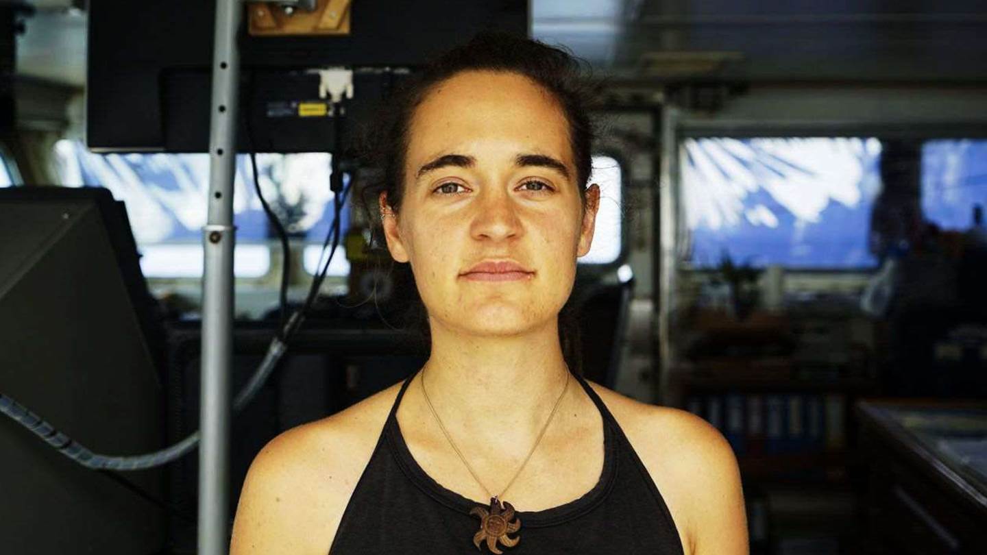 H Carola Rackete μάχεται και για τη διάσωση των δασών