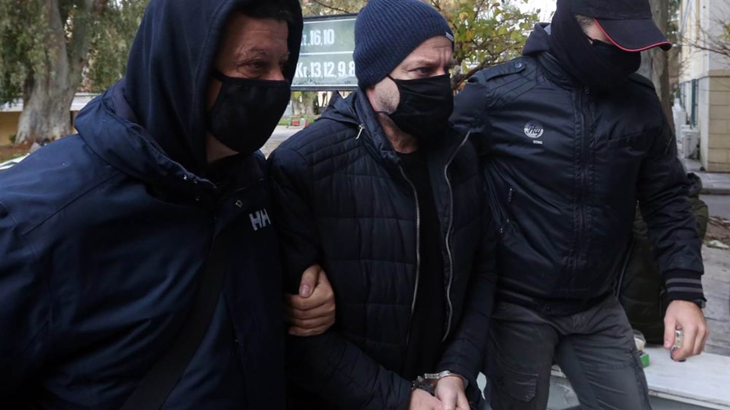 Η γυναίκα που ξεσκέπασε τον Δημήτρη Λιγνάδη