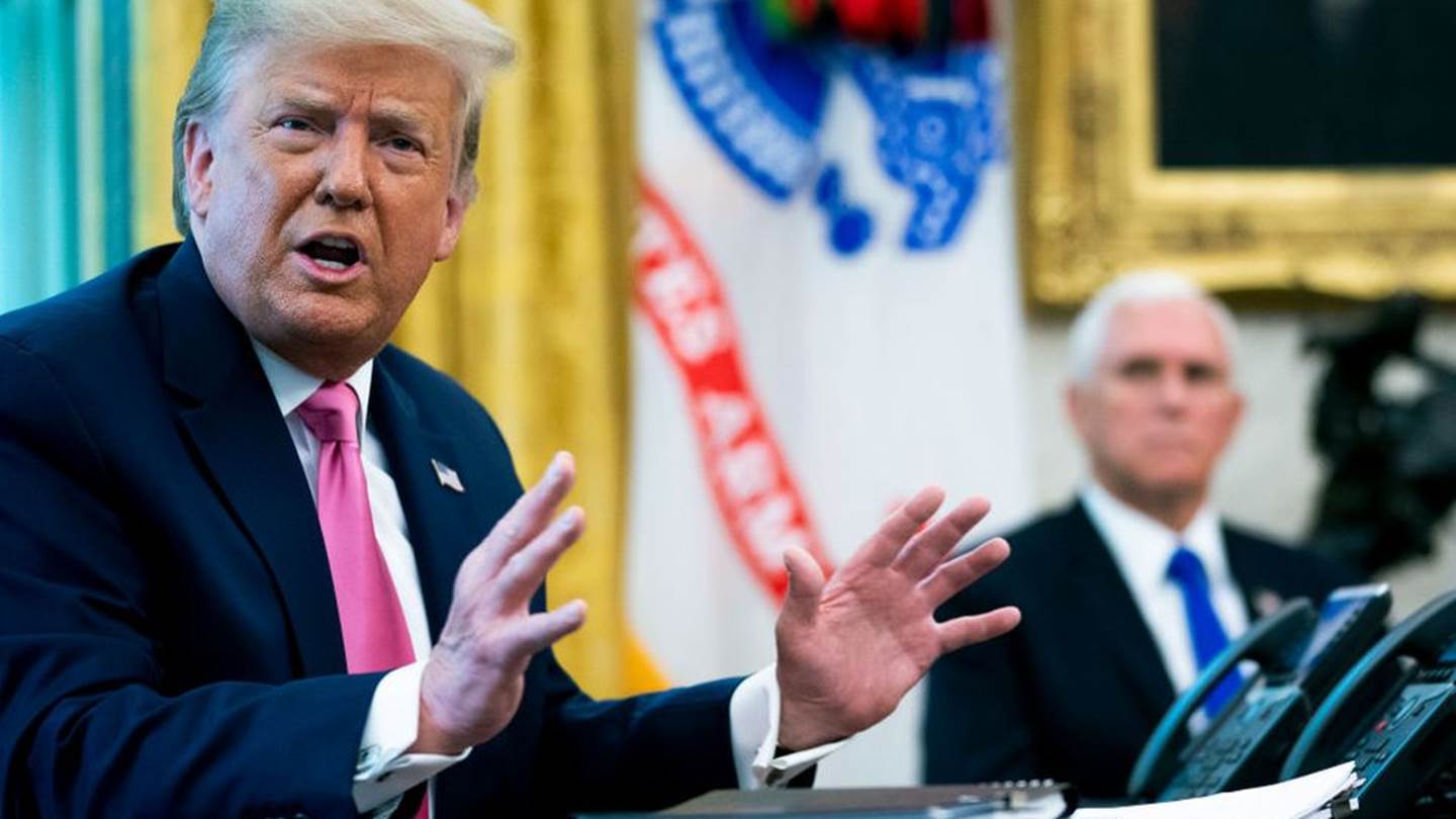 Ο Donald Trump αλλάζει στρατηγική απέναντι στην πανδημία