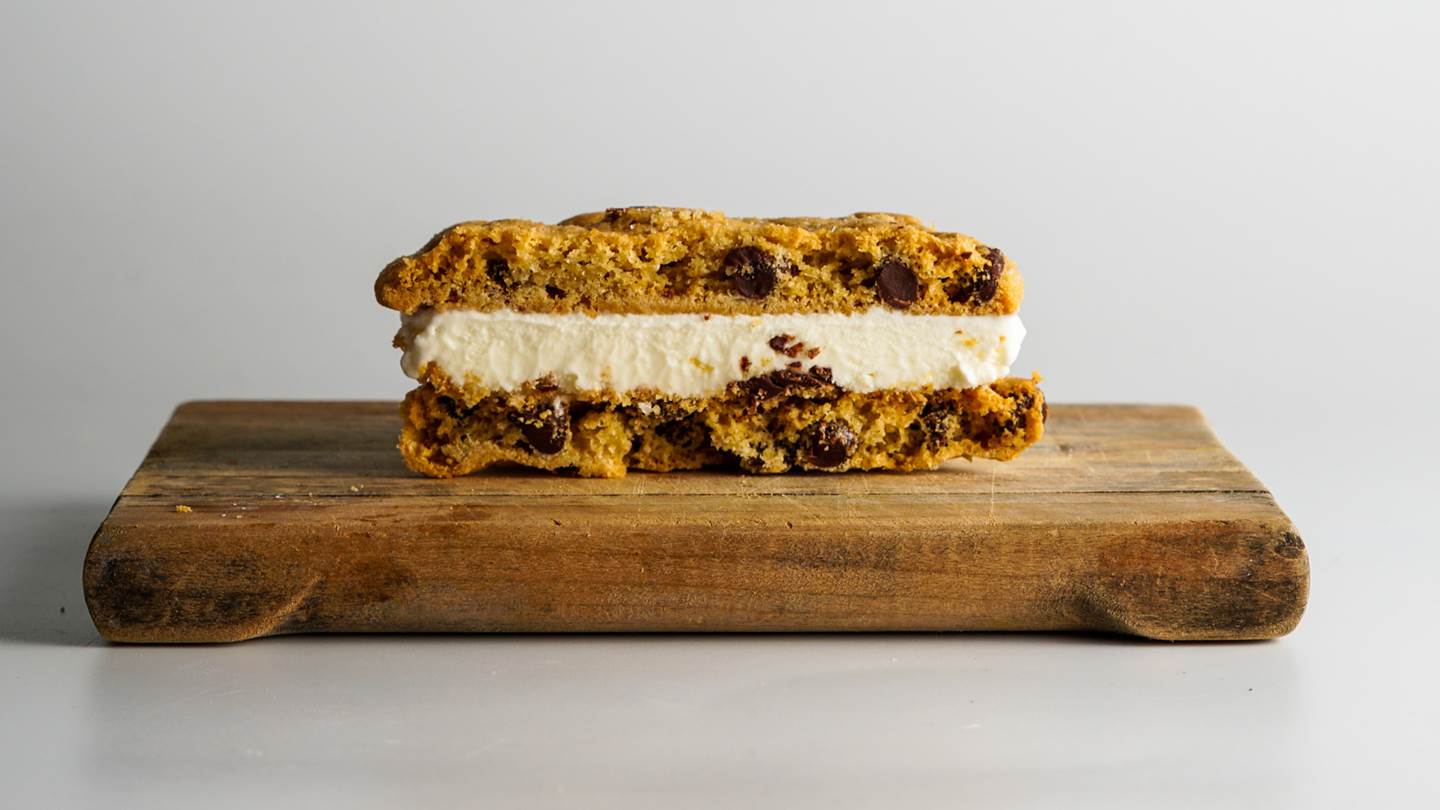 Με αυτό το παγωτό σάντουιτς, αμέσως καλύτερα