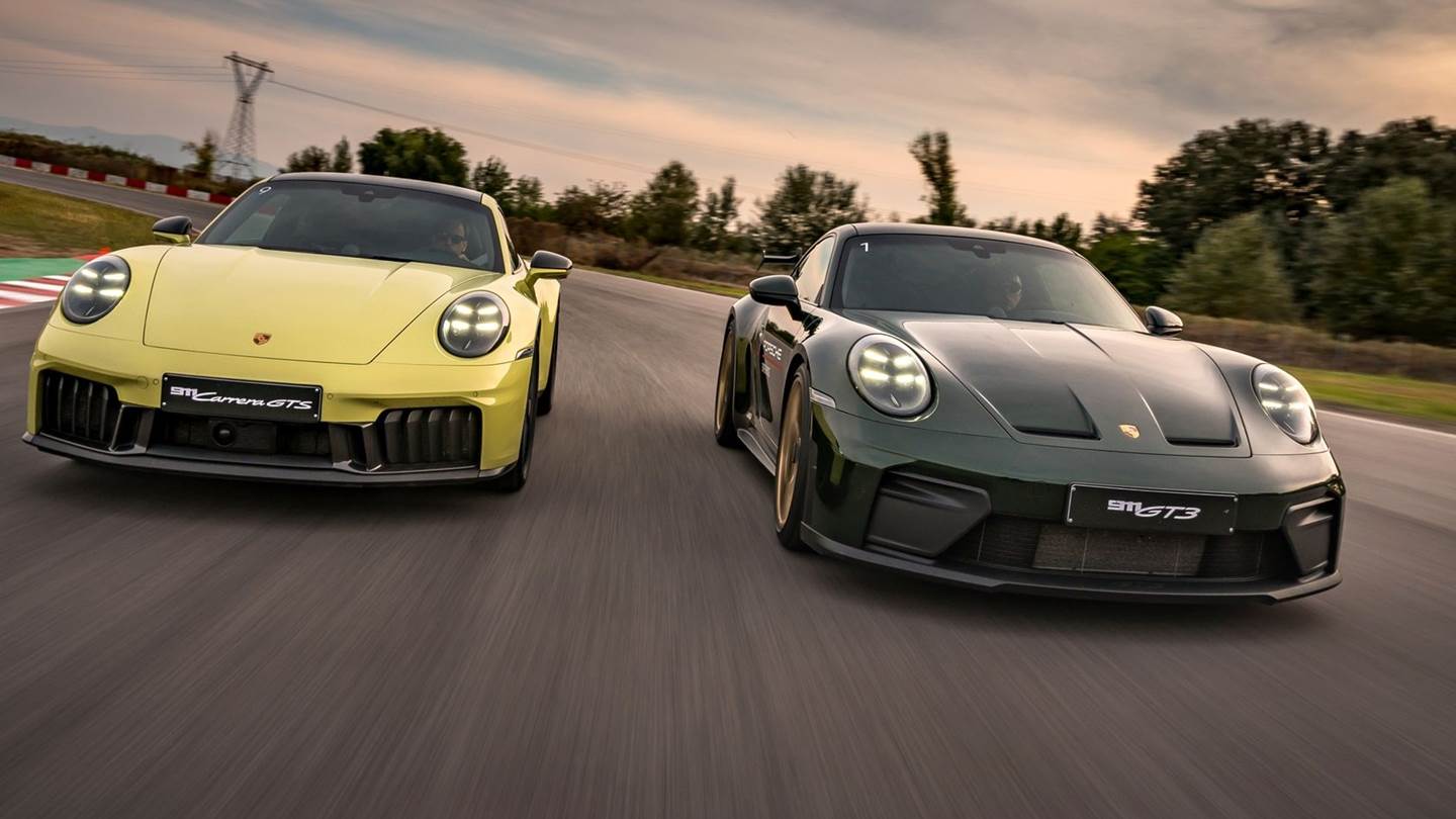 Πώς είναι να οδηγείς όλες τις Porsche σε μια μέρα στην πίστα των Σερρών