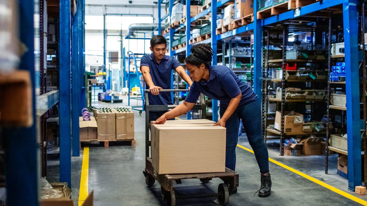 Τα επαγγέλματα που ανοίγουν και Κυριακές