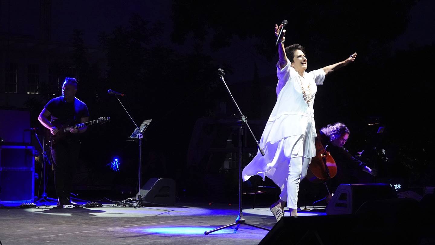 H Άλκηστις Πρωτοψάλτη έρχεται στον Κήπο του Μεγάρου