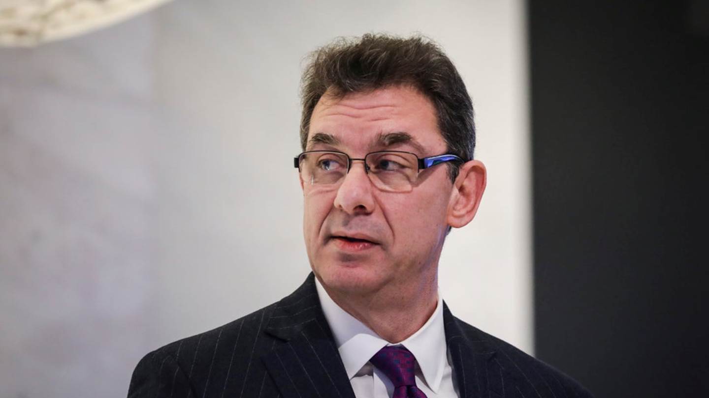 Η αισιόδοξη εκτίμηση του Άλμπερτ Μπουρλά για την πανδημία