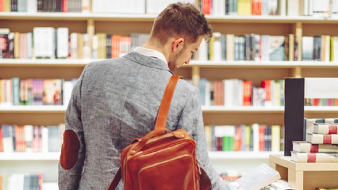 10 βιβλία για τον 10ο μήνα του χρόνου