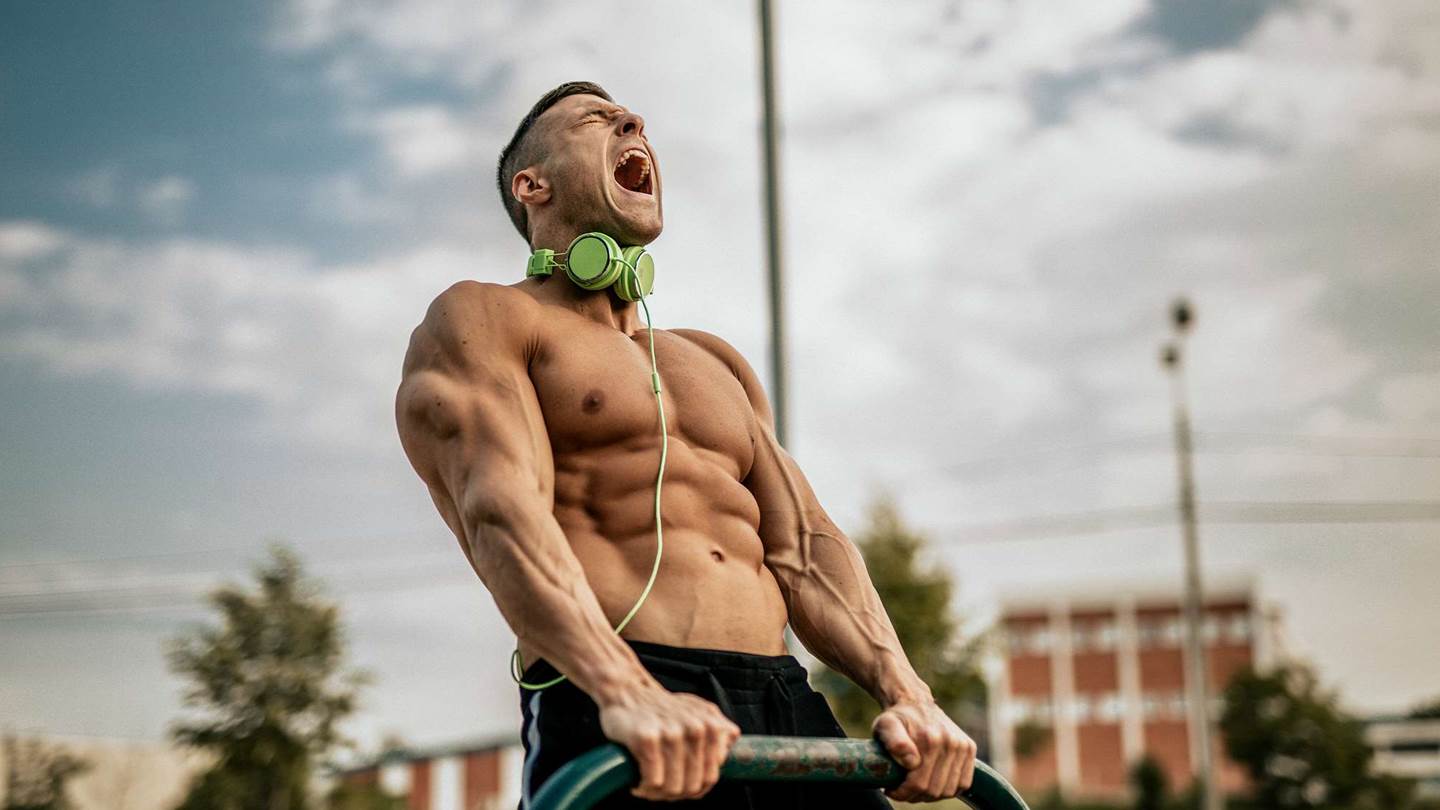Οι κραυγές που βγάζεις όταν γυμνάζεσαι βελτιώνουν σημαντικά την προπόνησή σου