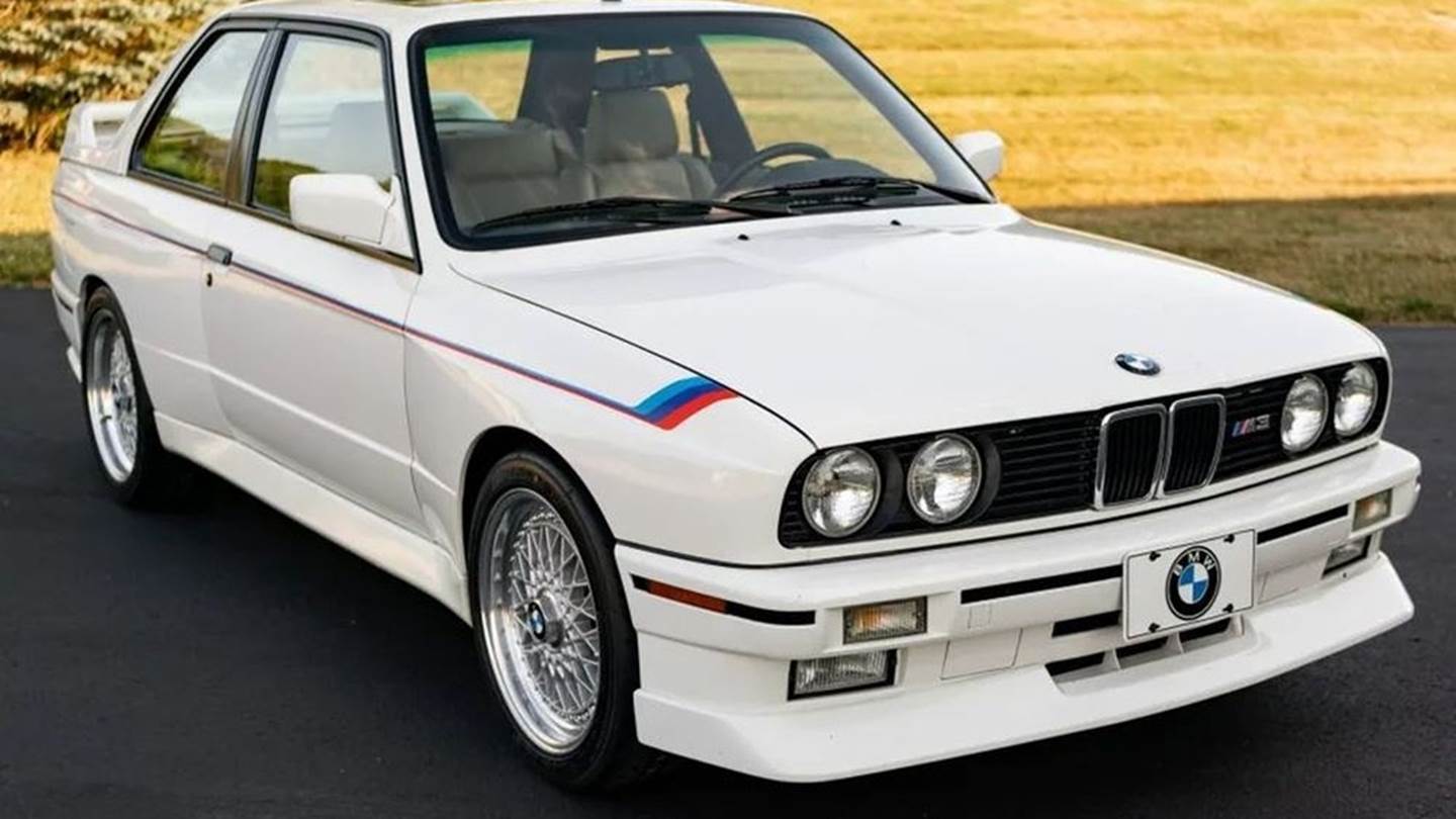 Πόσο μπορεί να πουλήθηκε αυτή η Ε30 BMW Μ3;