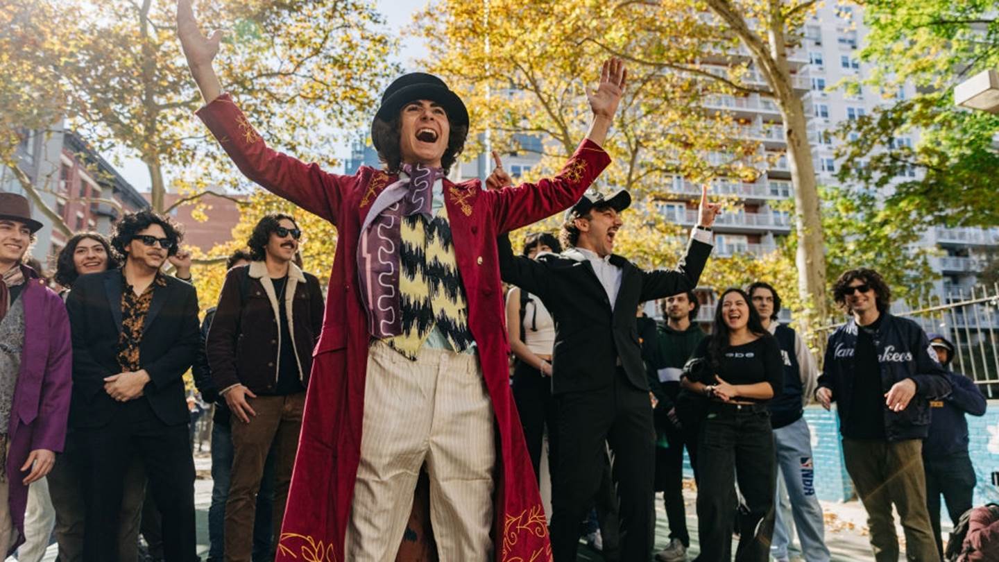 Ο Timothée Chalamet πήγε σε διαγωνισμό με σωσίες του και έγιναν συλλήψεις