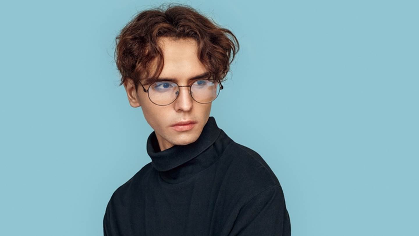 Πώς να επιλέξεις το σωστό σκελετό για τα γυαλιά σου