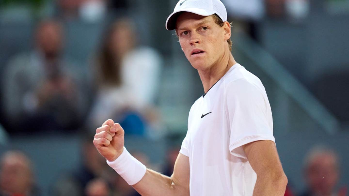 Jannik Sinner, πιο στυλάτος από ποτέ στο Roland Garros