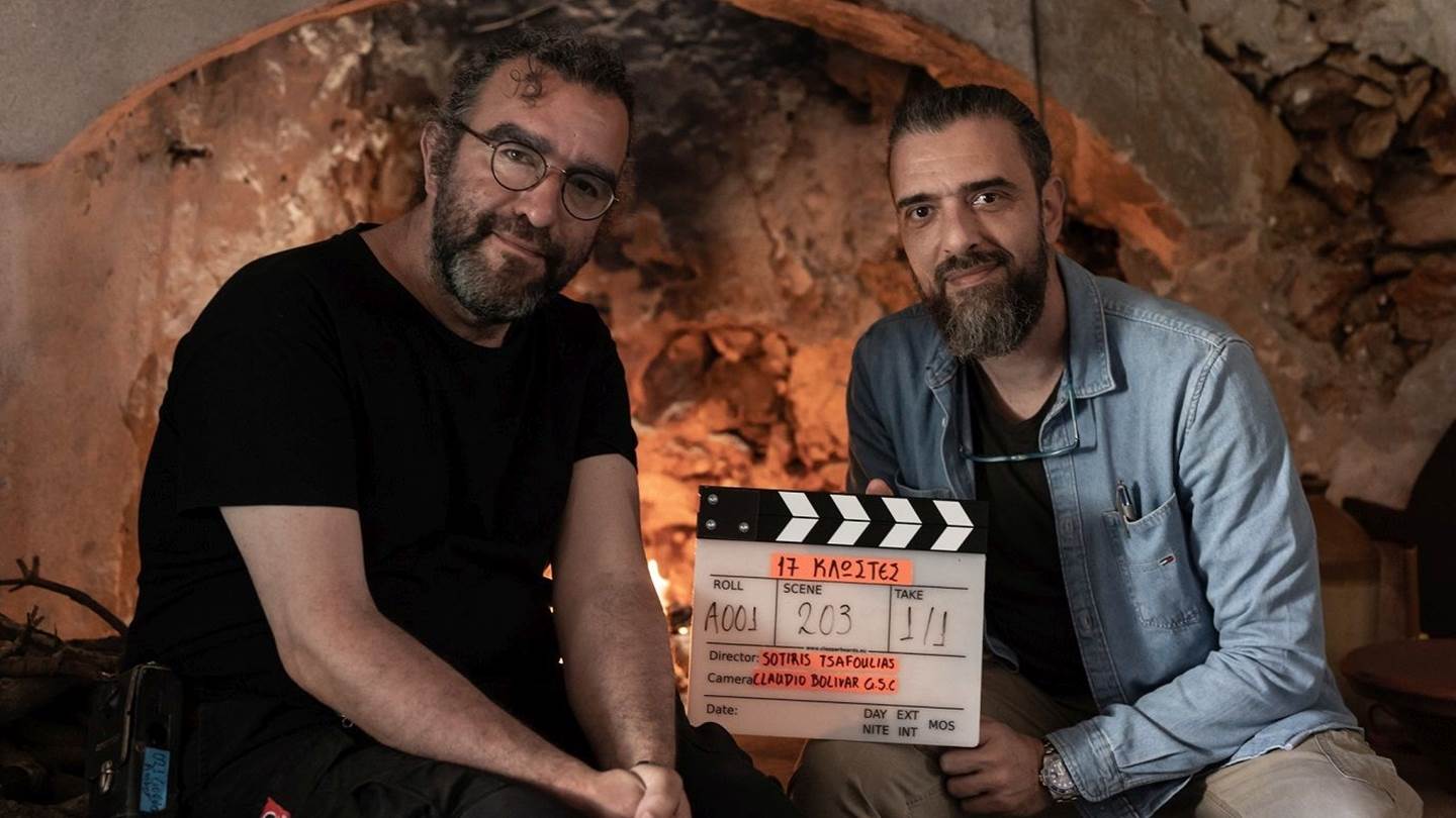 Πρώτη ματιά στη νέα σειρά του Σωτήρη Τσαφούλια, '17 Κλωστές'