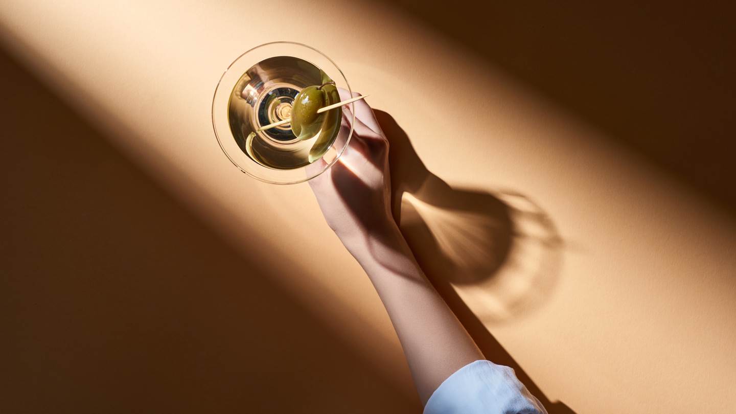 Αναζητούμε το τέλειο martini μέσα από 4 συνταγές