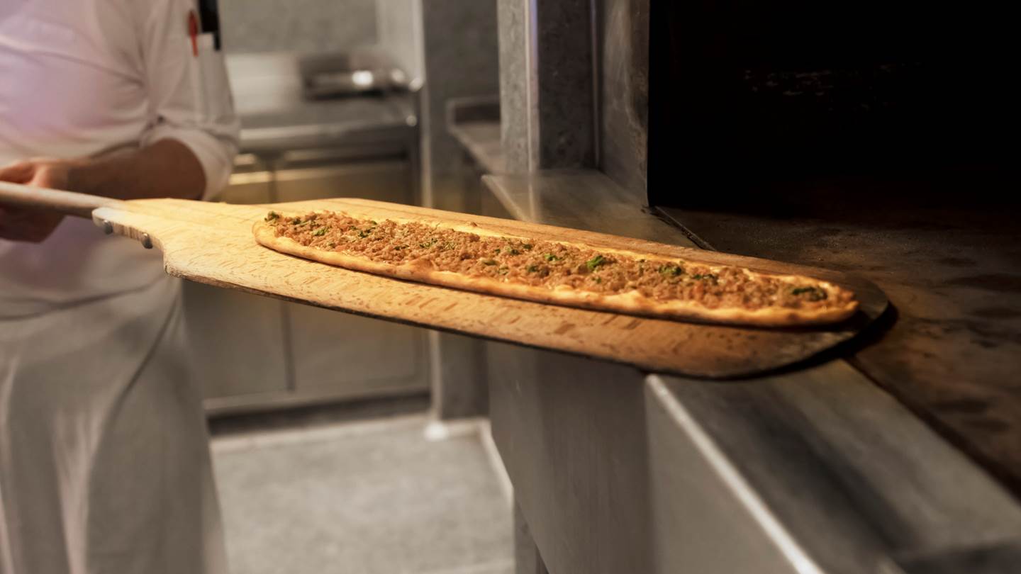 Μάλλον η πιο νόστιμη συνταγή για λαχματζούν