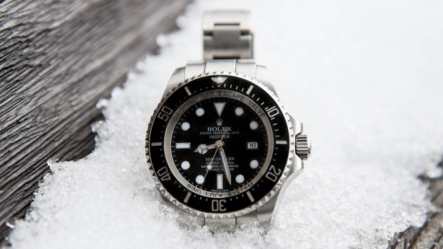 Και ξαφνικά, έχουμε μεγάλες ελλείψεις στα Rolex