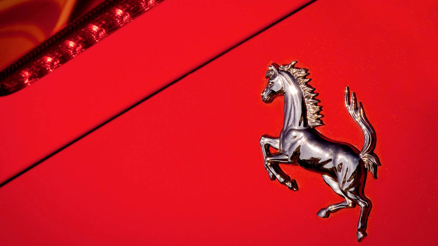 Από τη Ferrari στον οίκο Louboutin η οικογένεια Agnelli