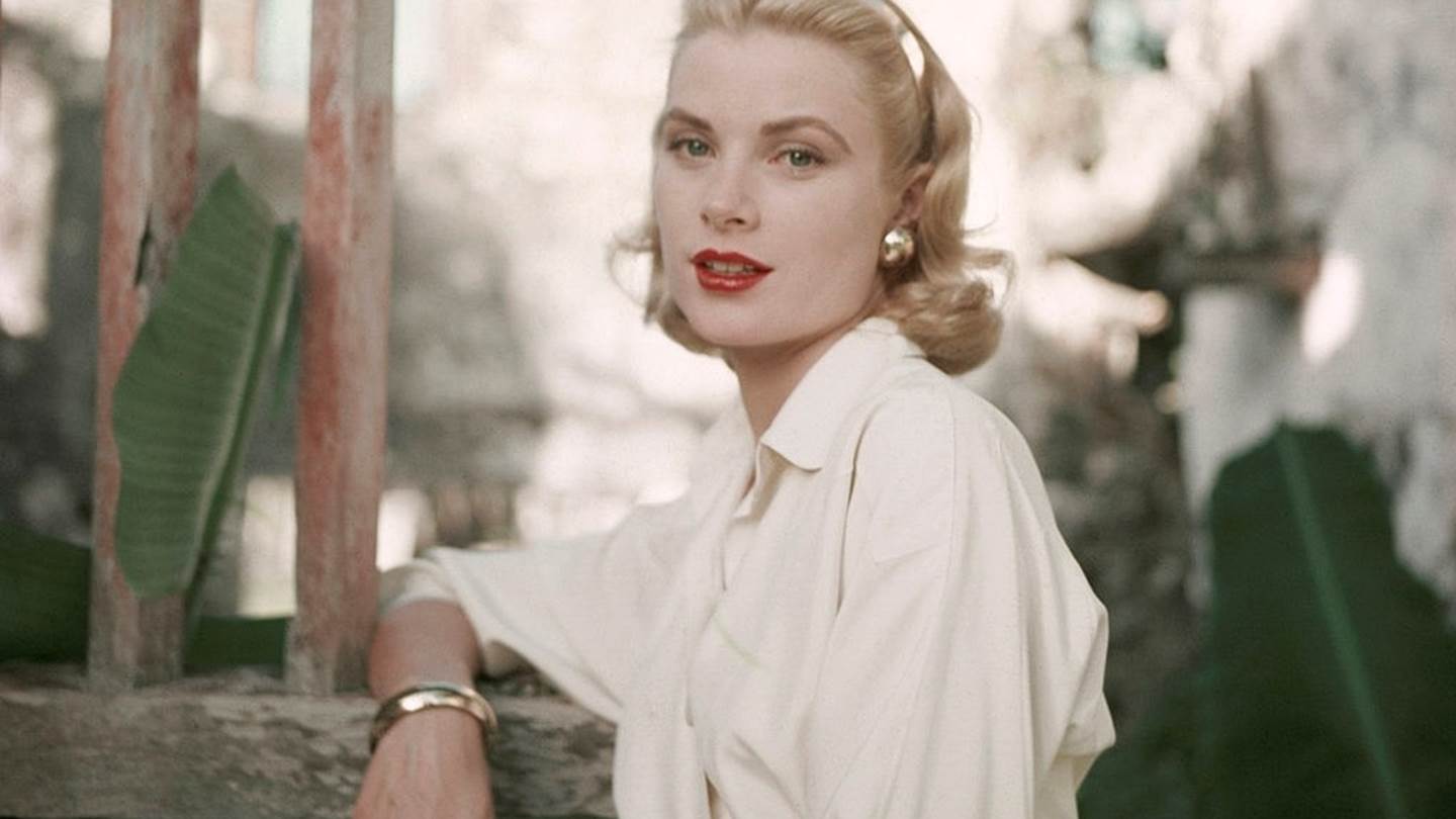 H παραμυθένια ζωή της Grace Kelly μέσα από 10 φωτογραφίες
