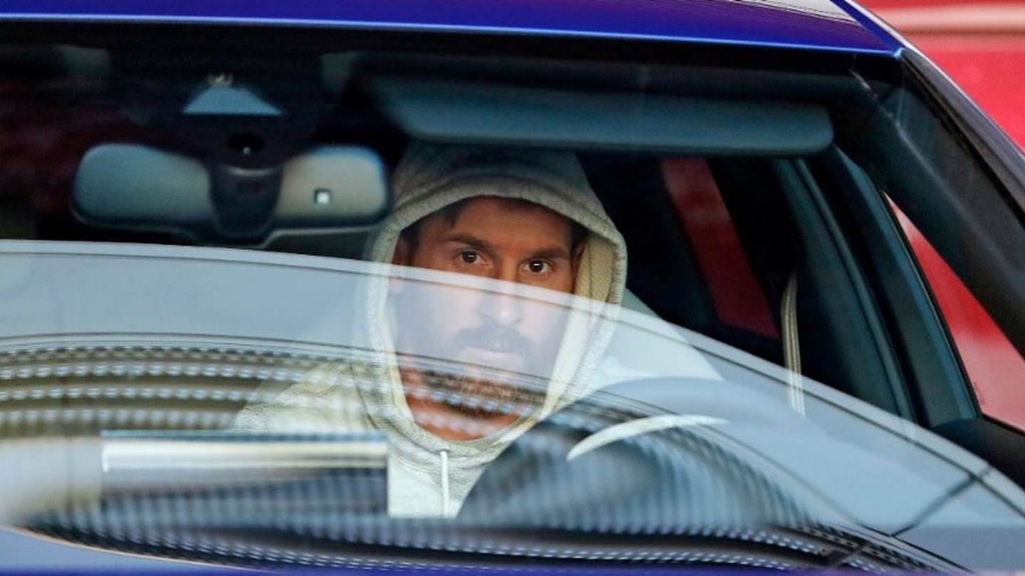 Η απίθανη -και πανάκριβη- συλλογή αυτοκινήτων του Lionel Messi