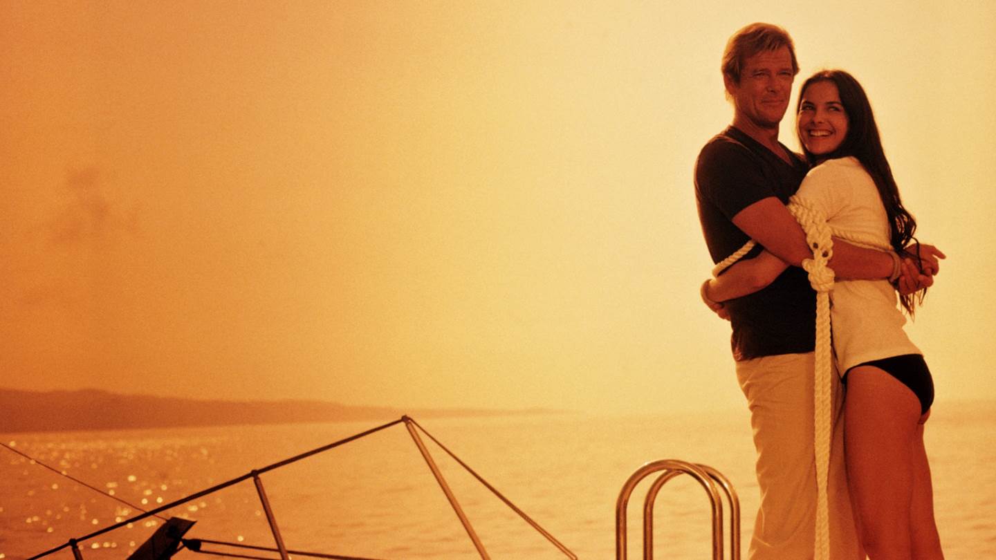 Οι στιλιστικές επιταγές του ελληνικού καλοκαιριού