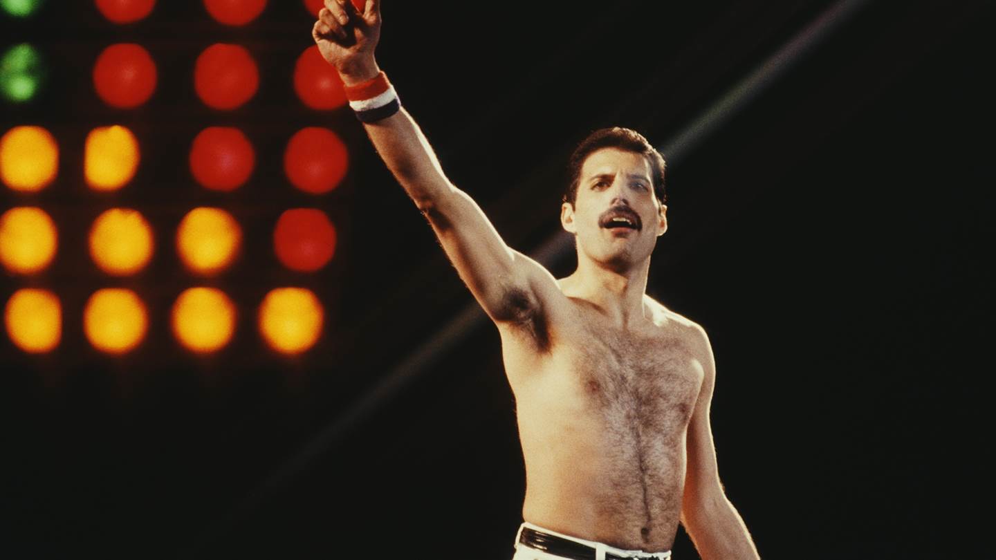 Αυτή μάλλον είναι η πιο ντροπιαστική στιγμή στην καριέρα του Freddie Mercury (video)