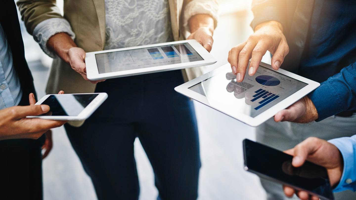 Πώς θα βρεις δουλειά χρησιμοποιώντας -σωστά- τα social media