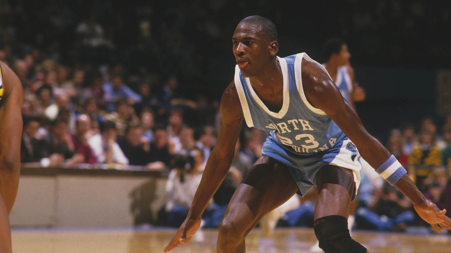 Όταν ο 19χρονος Michael Jordan έδειχνε τα 'δόντια' του από νωρίς