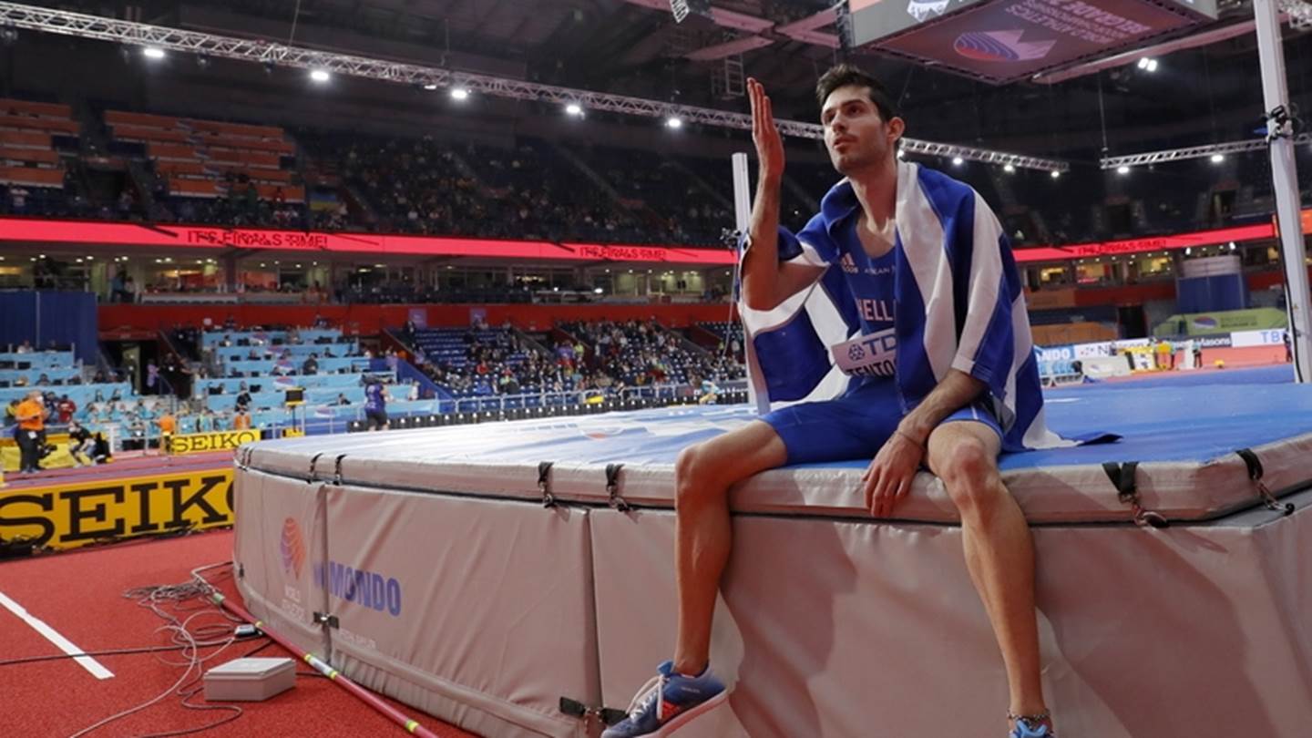 Ποιος θα υποδεχτεί τον Μίλτο Τεντόγλου στο αεροδρόμιο;