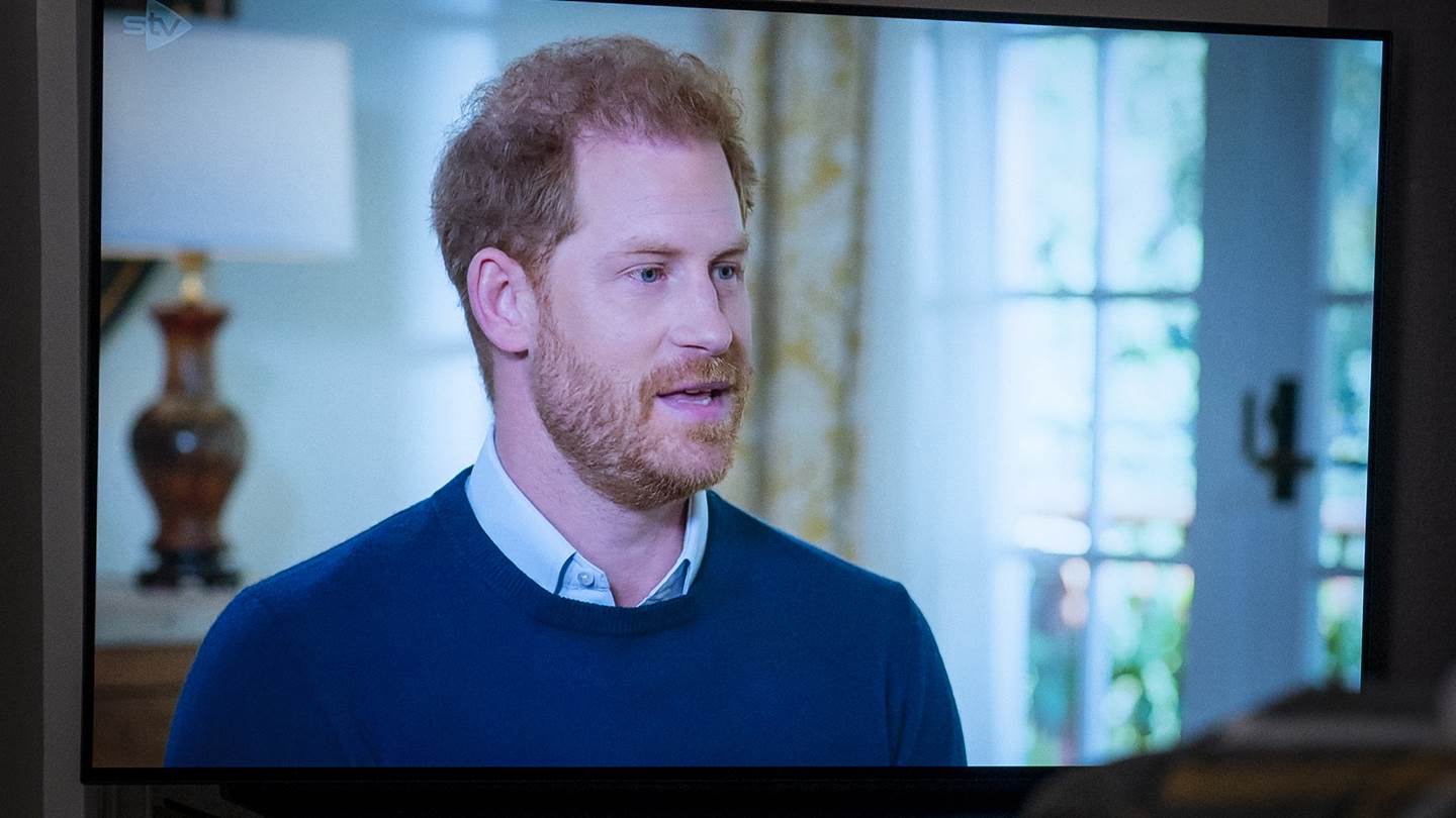 Το σκάνδαλο του πρίγκιπα Harry στην έκτη σεζόν του The Crown