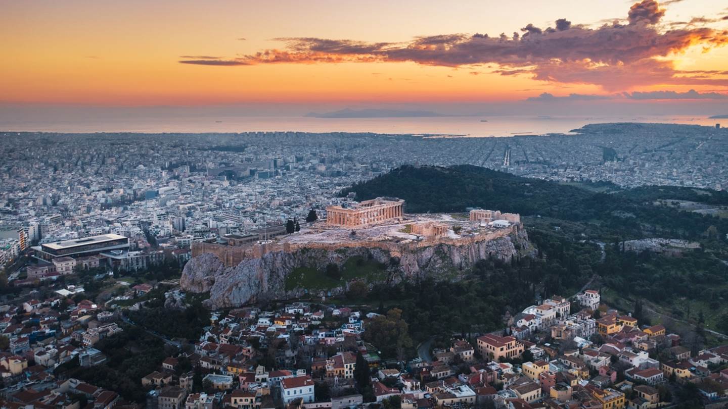 Η Αττική ξανά στην κορυφή των World Travel Awards