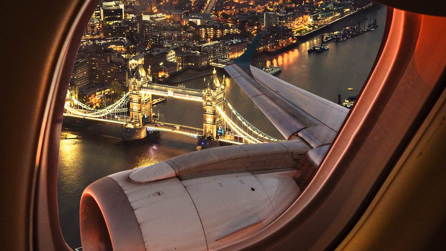 Ίσως δεν πρέπει να κάθεσαι στο παράθυρο στο αεροπλάνο