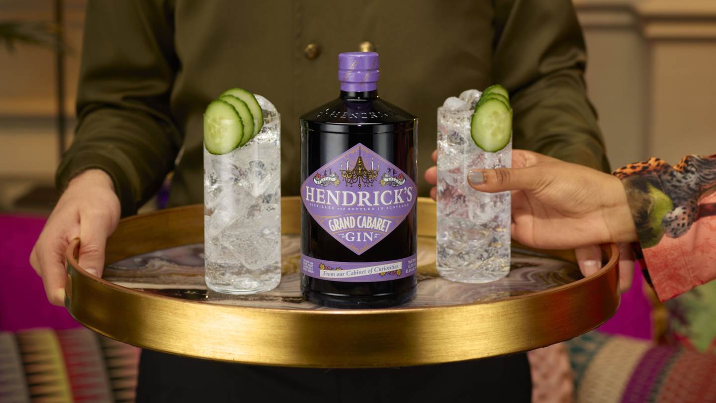 Grand Cabaret, το αναζωογονητικά φρουτώδες, νέο limited edition του Hendrick’s