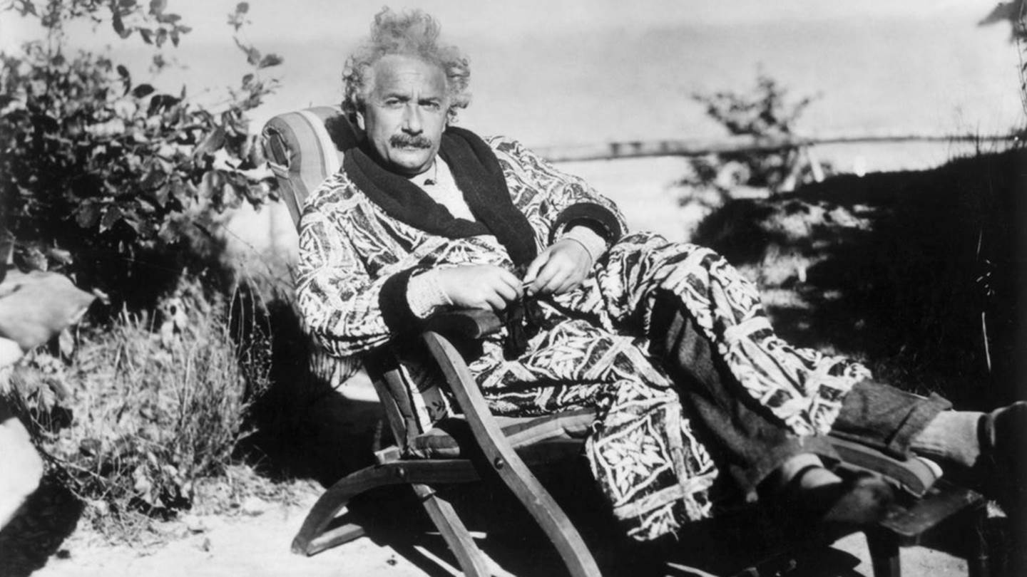 Επιστολή του Αϊνστάιν με τη διάσημη εξίσωση E=mc2 πουλήθηκε στην τιμή-ρεκόρ των 1,2 εκατ. δολαρίων