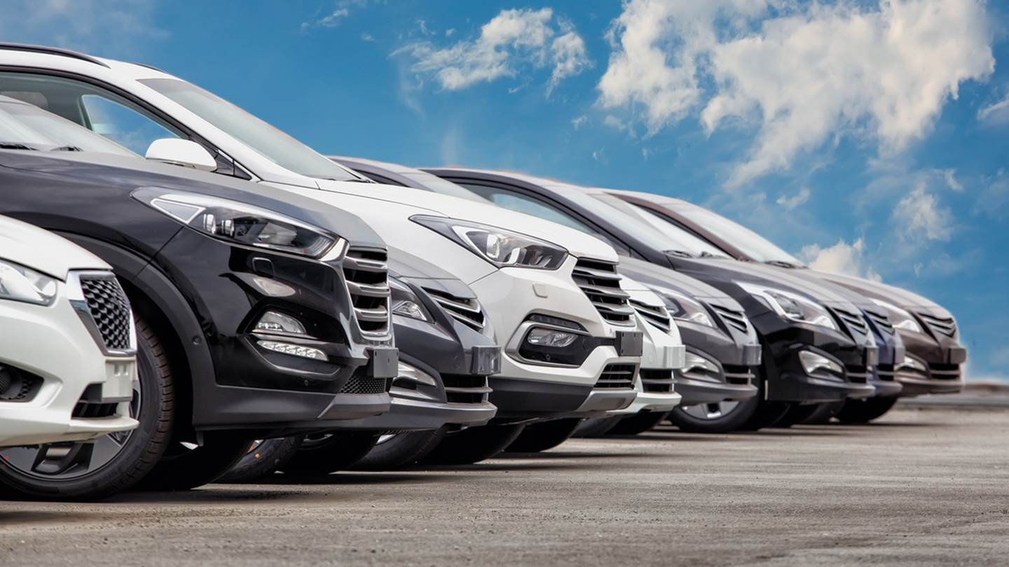 Γιατί μειώνονται οι τιμές των μεταχειρισμένων αυτοκινήτων