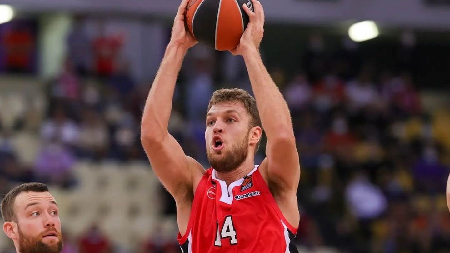 Θέμα χρόνου πια η επίσημη επιστροφή Vezenkov στον Ολυμπιακό