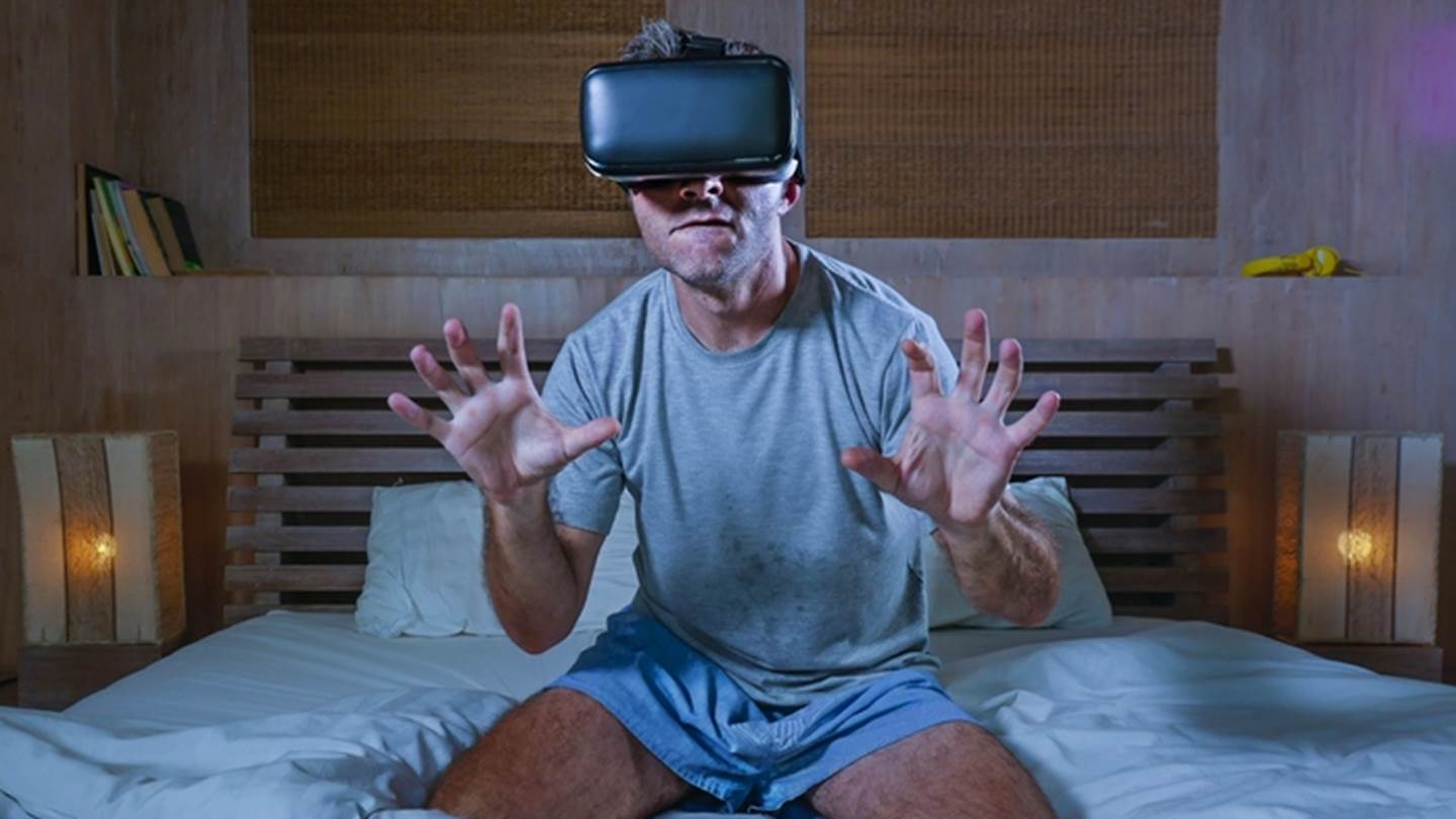 VR πορνό, η νέα παροχή των πολυτελών ξενοδοχείων